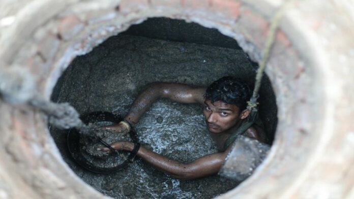 Orissa High Court seeks response from the Water Corporation of Orissa regarding the plight of the manual scavengers