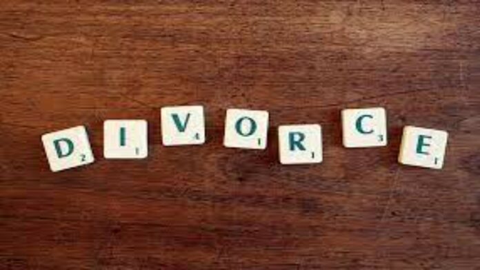 Calcutta HC Rules In Favour Of Divorced Wife's Claim For Maintenance Who Sought Divorce Unilaterally